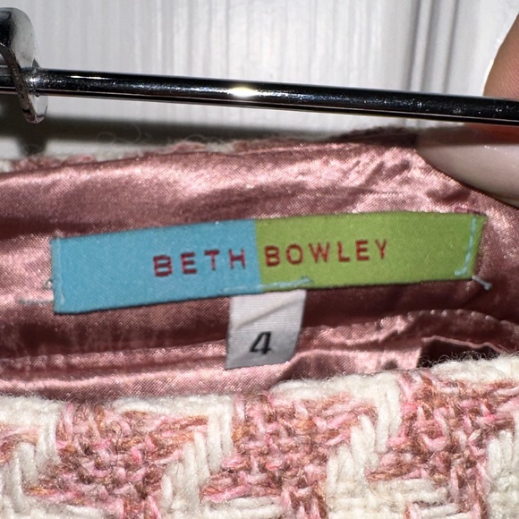 Beth Bowley Pink & Cream Tweed Houndstooth Print Mini Skirt - Size 4 - Picture 3 of 3